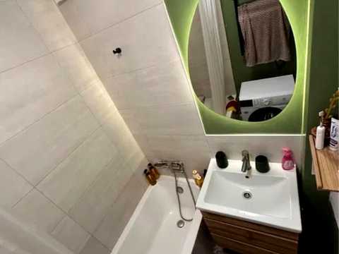 квартира за адресою Академіка Глушкова просп., 35