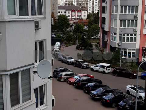 квартира за адресою Олени Пчілки вул., 8
