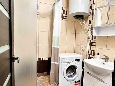 квартира за адресою Михайла Донця вул., 25