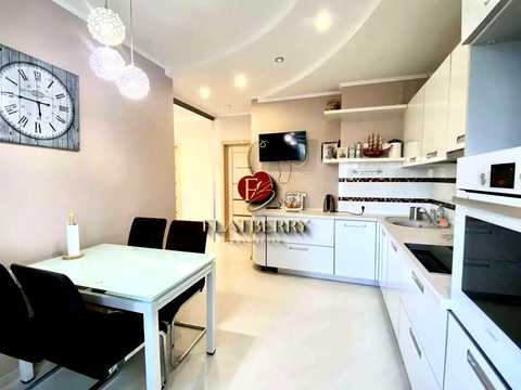 квартира за адресою Феодосійська вул., 1