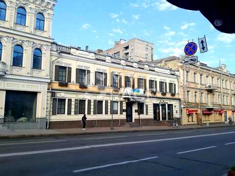 комерційна за адресою Петра Сагайдачного вул., 21