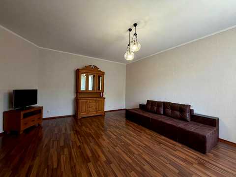 квартира по адресу Олеся ул., 25-Д