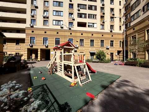 квартира за адресою В'ячеслава Чорновола вул., 27