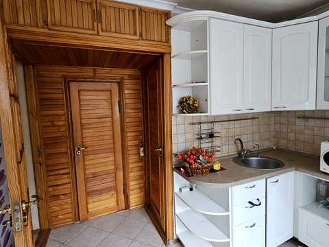 квартира за адресою Леся Сердюка вул. (Командарма Корка), 54