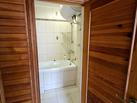 квартира за адресою Леся Сердюка вул. (Командарма Корка), 54