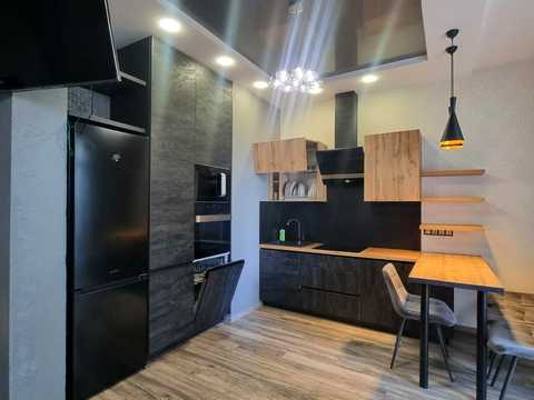 квартира за адресою Євгена Коновальця вул. (Щорса), 34-А