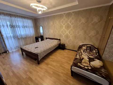 квартира за адресою Миру просп. (Леніна), 25
