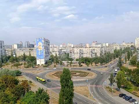 квартира за адресою Йорданська вул. (Лайоша Гавро), 17-А
