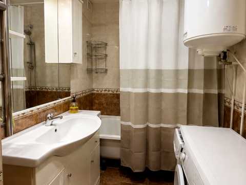 квартира за адресою Миколи Ушакова вул., 20-А