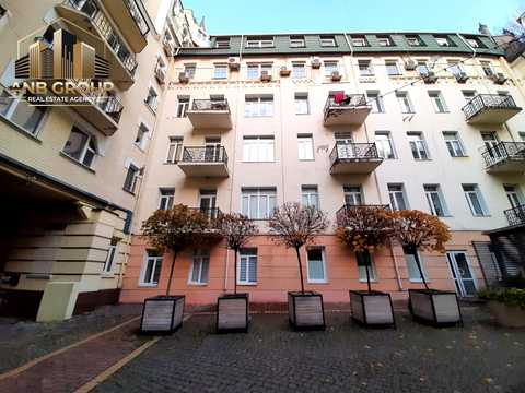 коммерческая по адресу Воздвиженская ул., 60