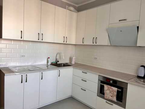 квартира за адресою Сім'ї Кульженків вул. (Петра Дегтяренка), 21