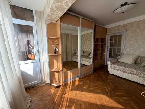 квартира за адресою Шолом-Алейхема вул., 15-Б