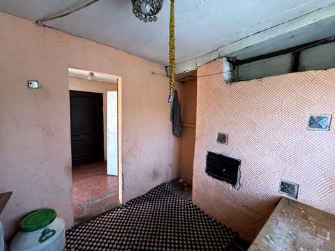 будинок за адресою с. Раславка, Галяси, 15