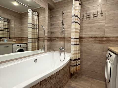 квартира за адресою Сергія Данченка вул., 3