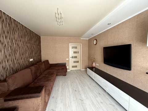 квартира за адресою Сергія Данченка вул., 3