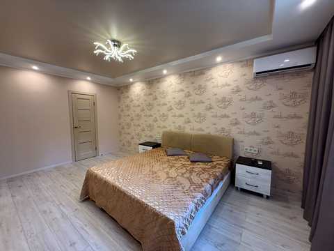 квартира за адресою Сергія Данченка вул., 3