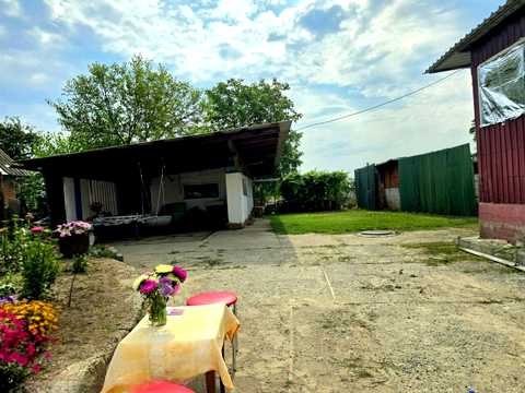 дом по адресу Кондратьева ул.