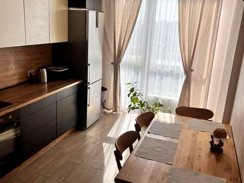 квартира за адресою Панорамна вул., 2-Г