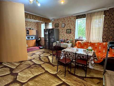 дом по адресу п. Лески, Паустовського