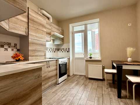 квартира за адресою Центральна вул., 140-Б
