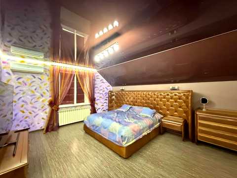 будинок за адресою Юрія Лісняка вул. (Робкорівська)