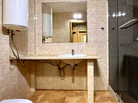 квартира за адресою Автокразівський бульв., 24