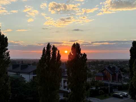 квартира за адресою Автокразівський бульв., 24