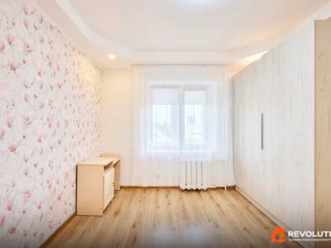 квартира за адресою Дегтярівська вул., 10