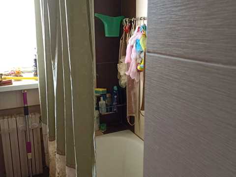 комерційна за адресою Одеська вул., 28