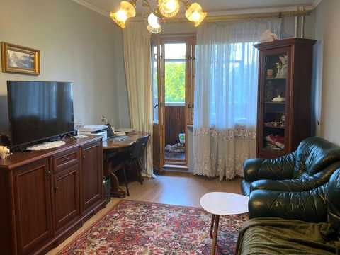 квартира за адресою Наукова вул., 12