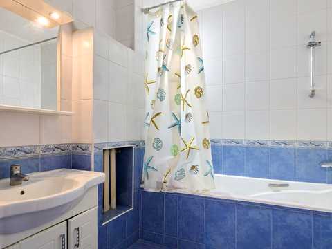 квартира за адресою Науки просп., 62-А