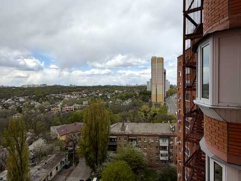 квартира за адресою Науки просп., 62-А