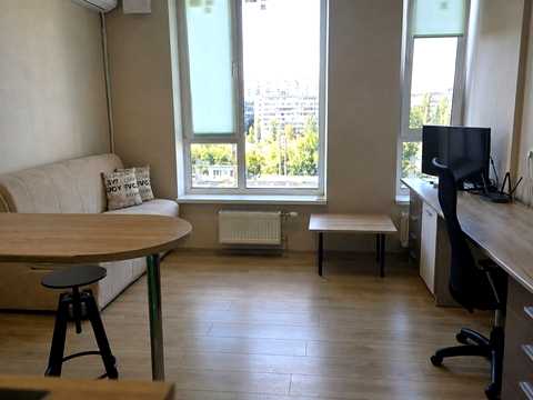 квартира за адресою Соборності просп. (Возз'єднання), 17 к2