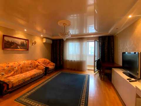 квартира за адресою Дарницький бульв., 8