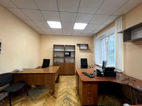 коммерческая по адресу Келецкая ул., 63