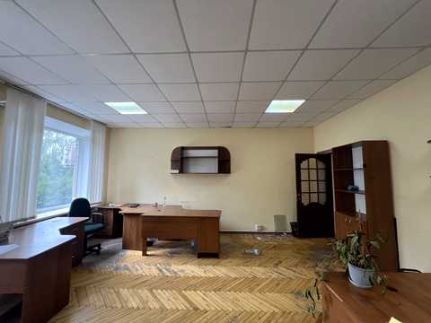 коммерческая по адресу Келецкая ул., 63