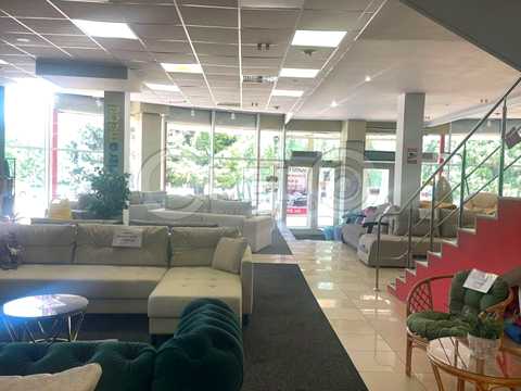 комерційна за адресою Електрозаводська вул., 3а