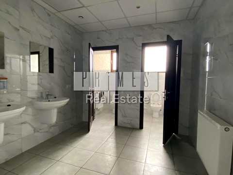 коммерческая по адресу Леси Украинки бульв., 30-В