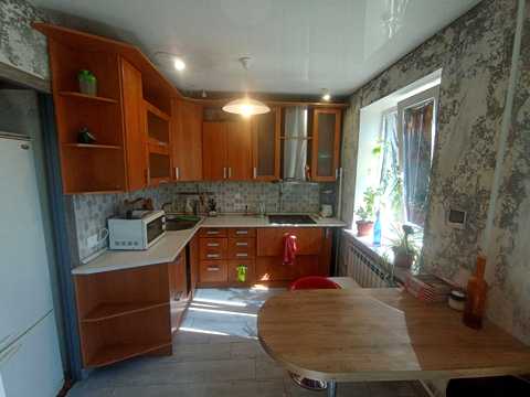 квартира за адресою Ушинського вул., 1