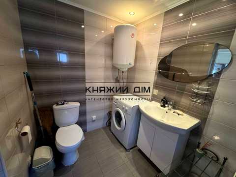 будинок за адресою 11-та вулиця Ентузіастів, 20