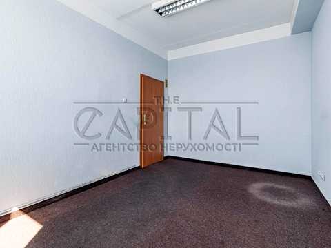 комерційна за адресою Степана Бандери просп. (Московський), 6