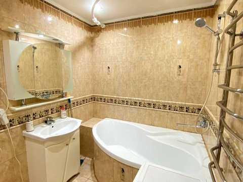 квартира за адресою Будного вул., 32