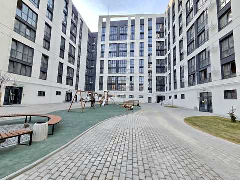 квартира за адресою Данила Галицького вул., (Будинок)