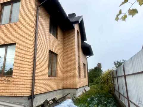 будинок за адресою Озерна вул., 5