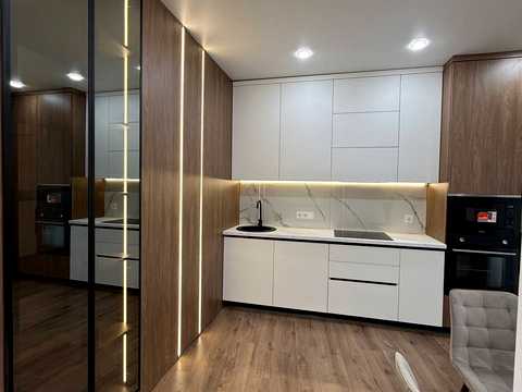квартира по адресу Краснова ул., 1-А