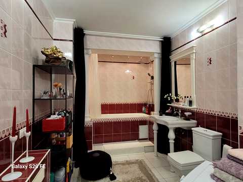 квартира за адресою Срібнокільська вул., 2-А