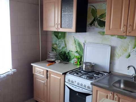 квартира за адресою Запоріжжя, Шкільна вул. (Героїв Сталінграда), 32