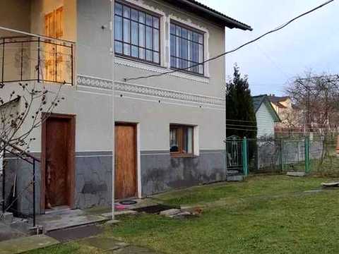 дом по адресу Незалежності ул. (30-летия Победы)