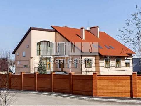 будинок за адресою Столичне шосе