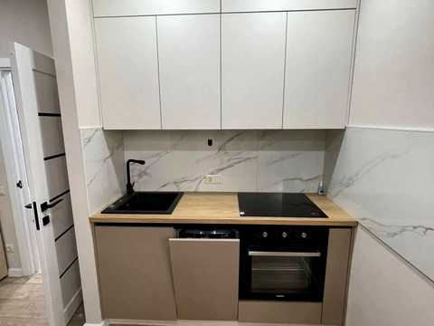 квартира за адресою Перлинна вул., 10